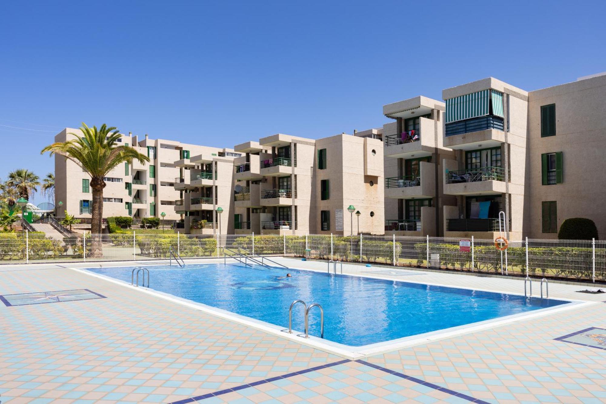 Classbnb - Three Spacious Apartments 150M From The Las Americas Promenade Arona  Exterior foto